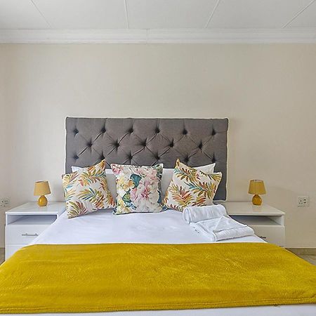 Signature Lodge Kempton Park Exterior foto